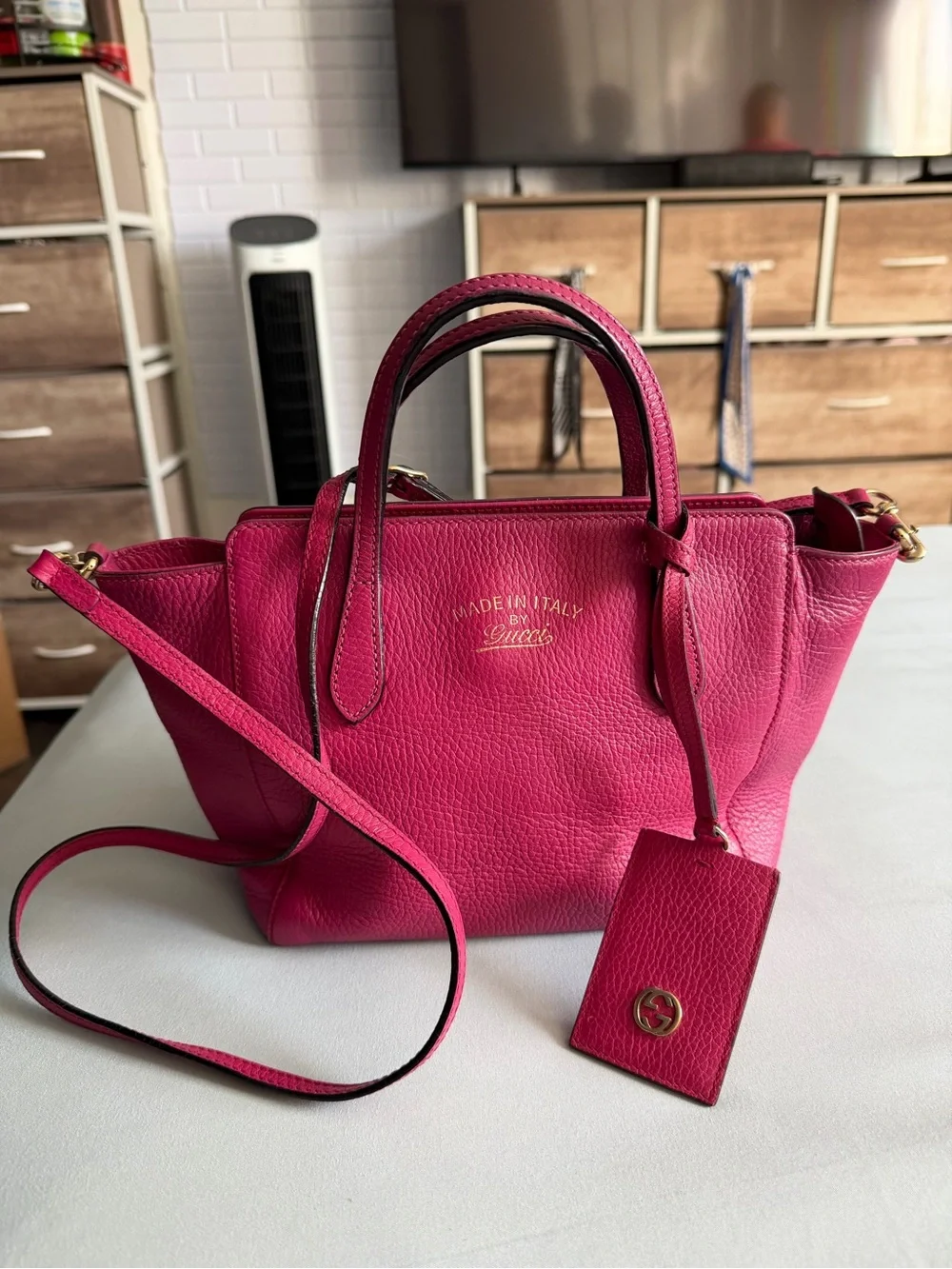 Gucci Fuchsia Leather Satchel with Detachable Strap